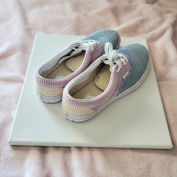 Vans corduroy shoes - Picture 2 of 5